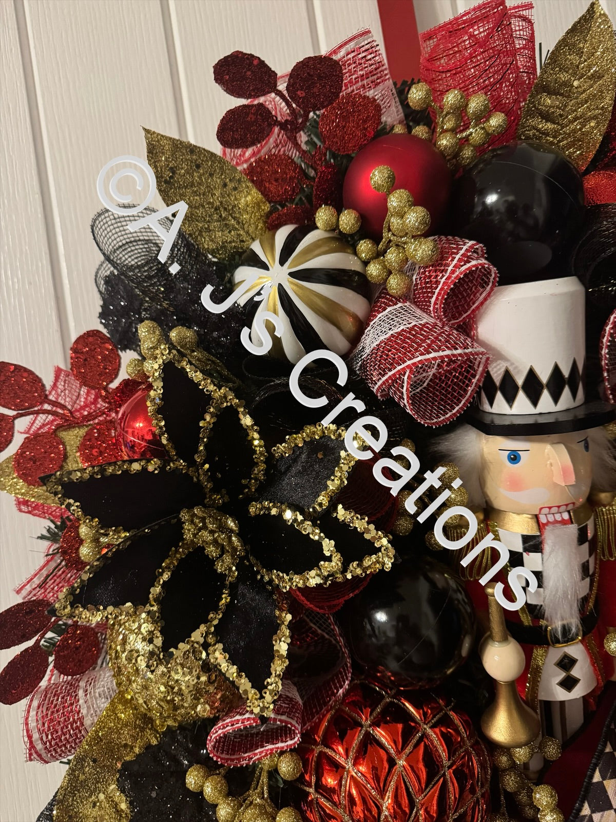 Nutcracker Wreath in Red, Black & Gold