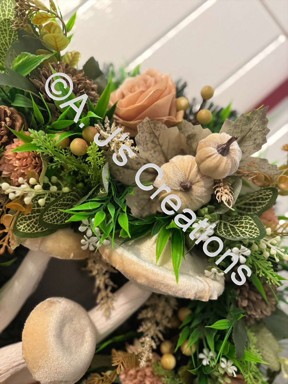 Ivory Toadstool Wreath