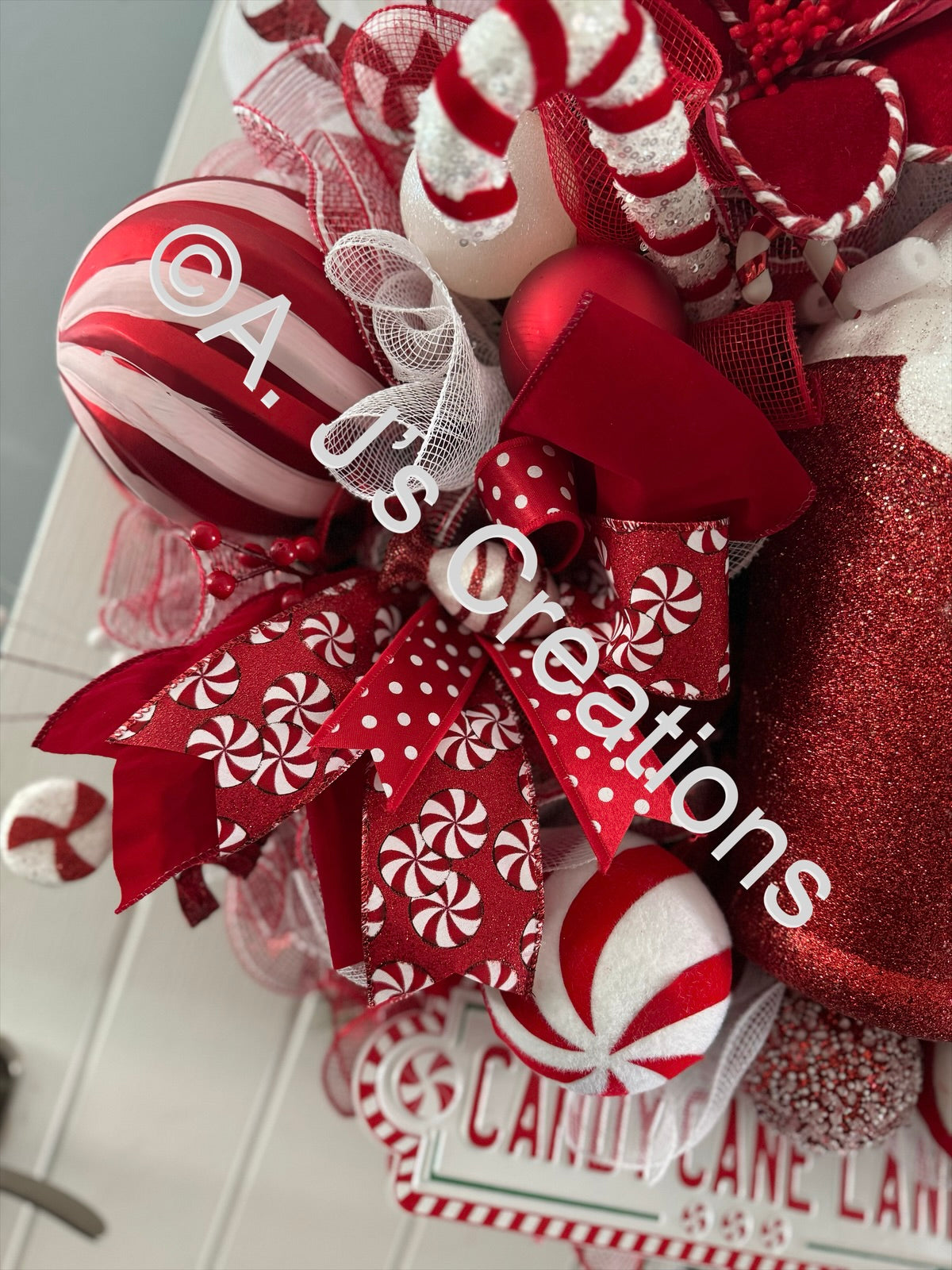 Candy Cane Milkshake Wreath