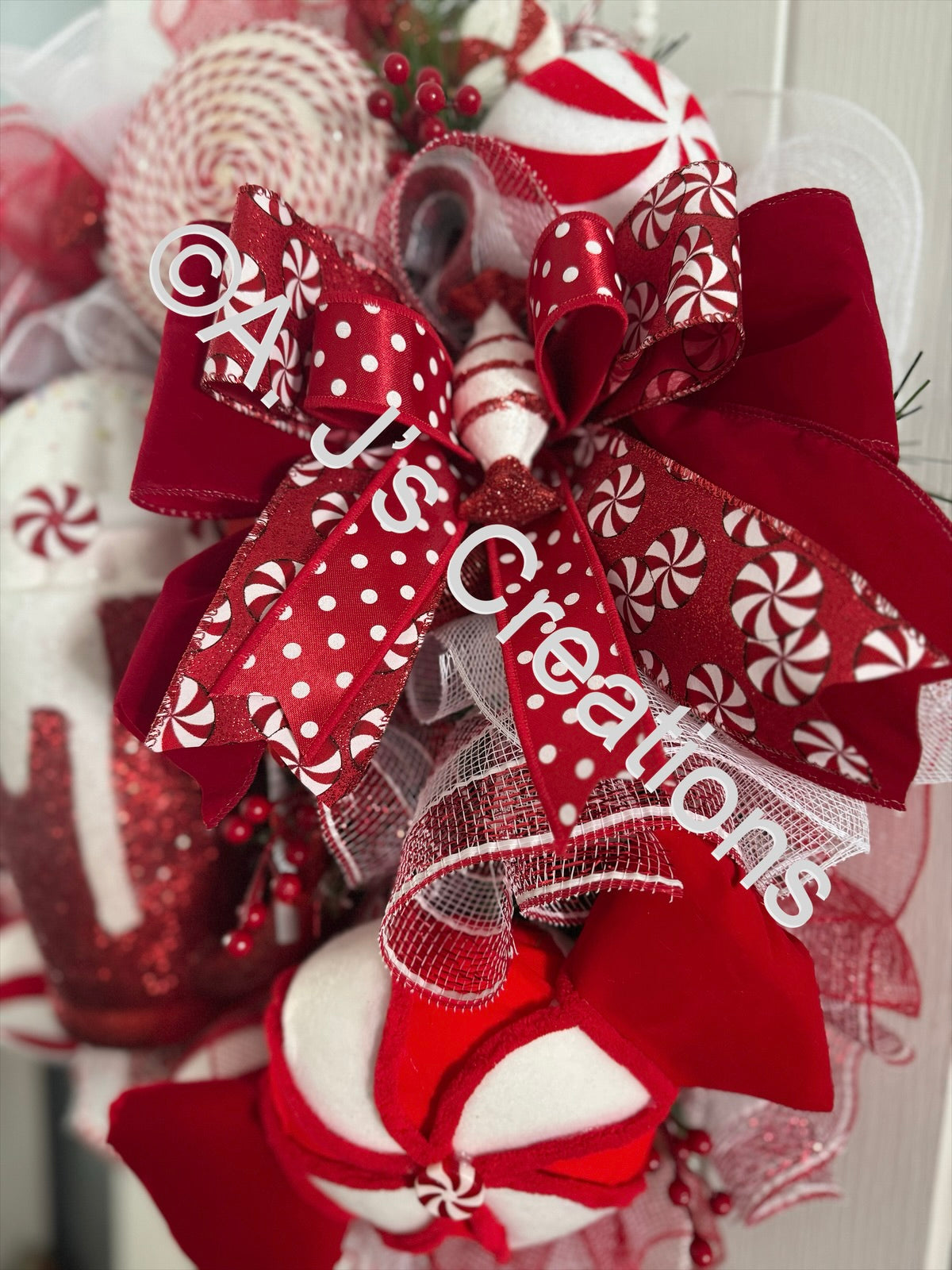 Candy Cane Milkshake Wreath