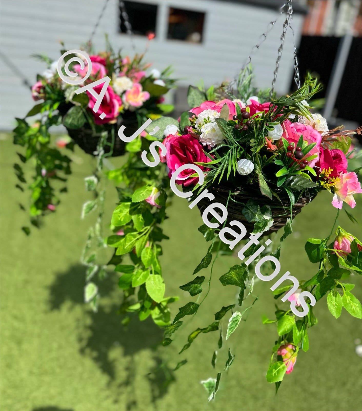 10” Deluxe Round Hanging Basket