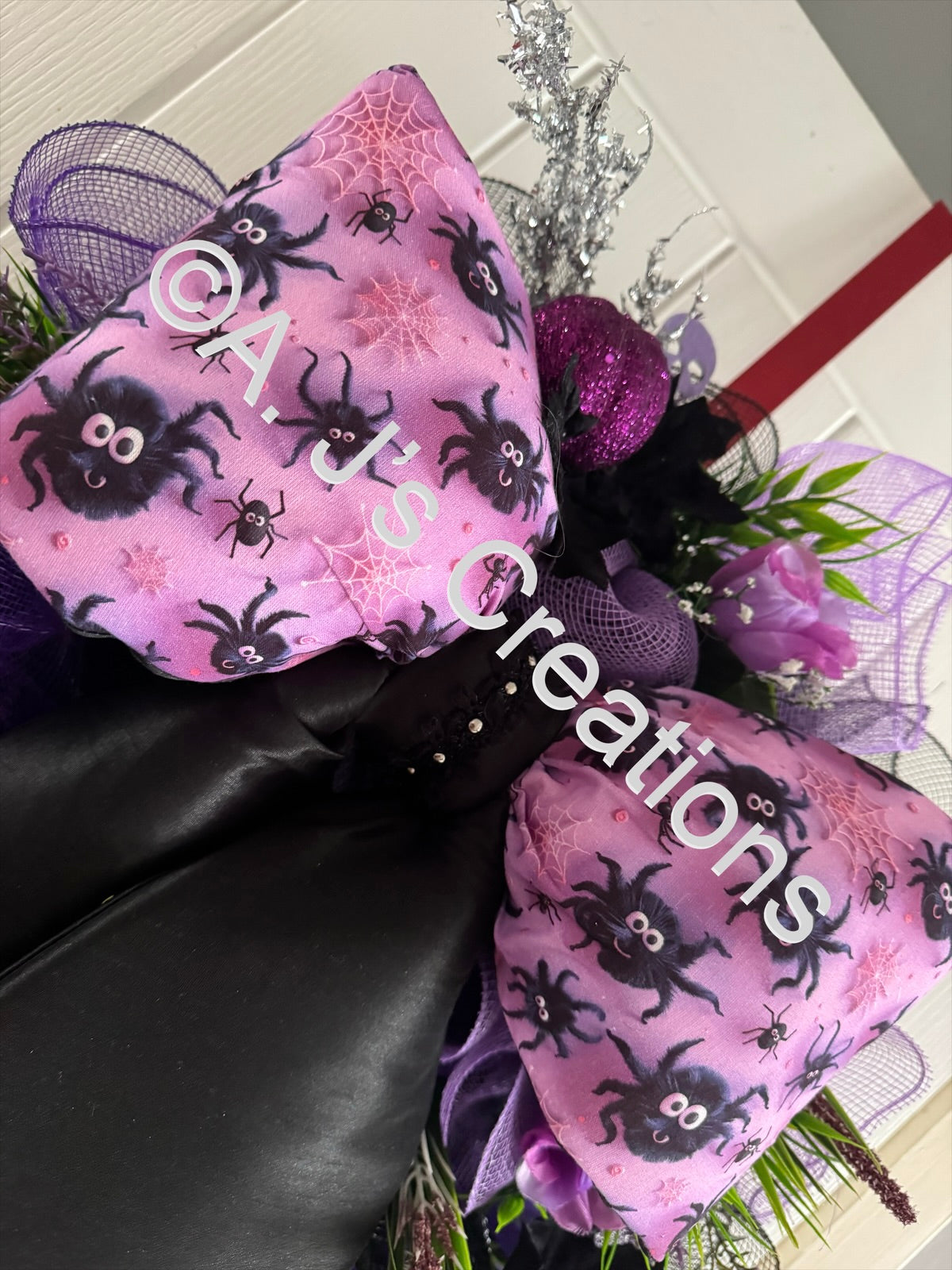 Halloween Big Bow Wreath
