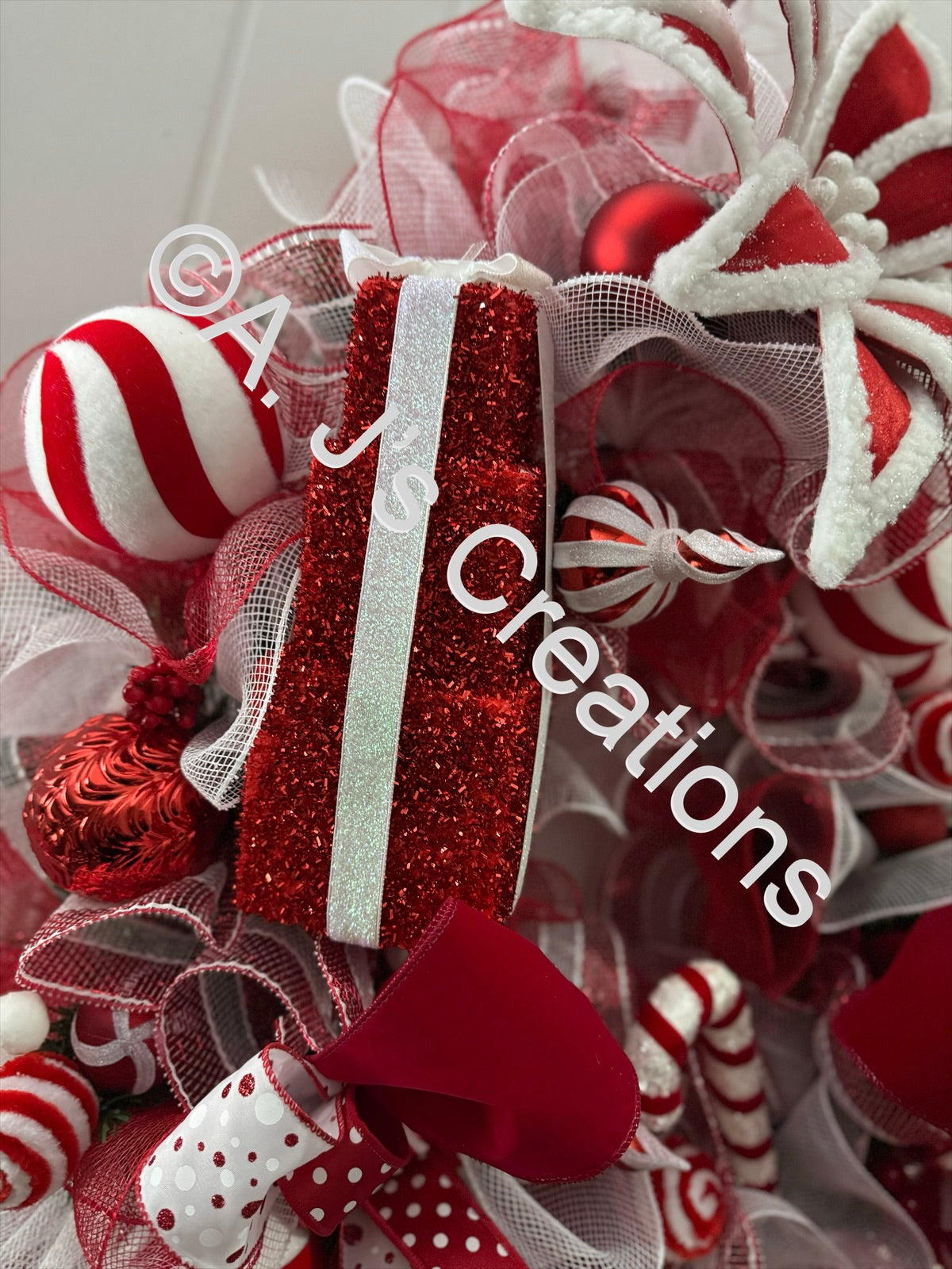 XXL Candy Cane Wreath