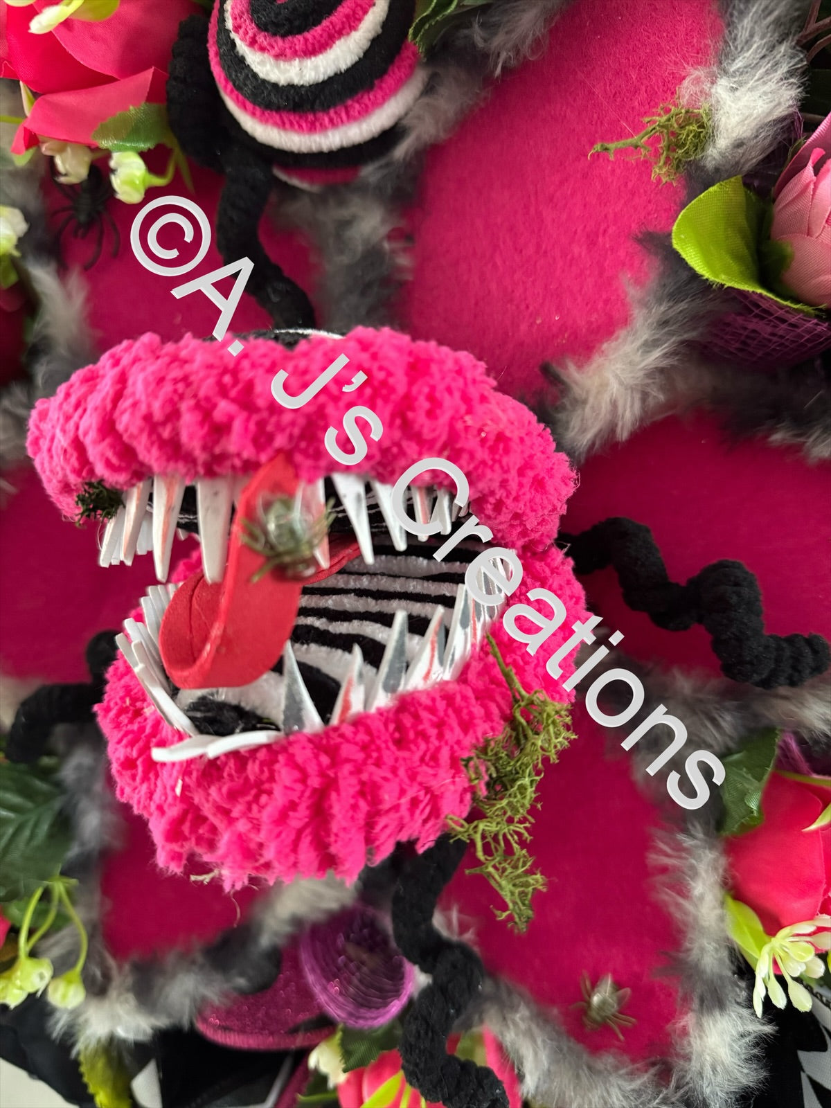 Venus Fly Trap Wreath