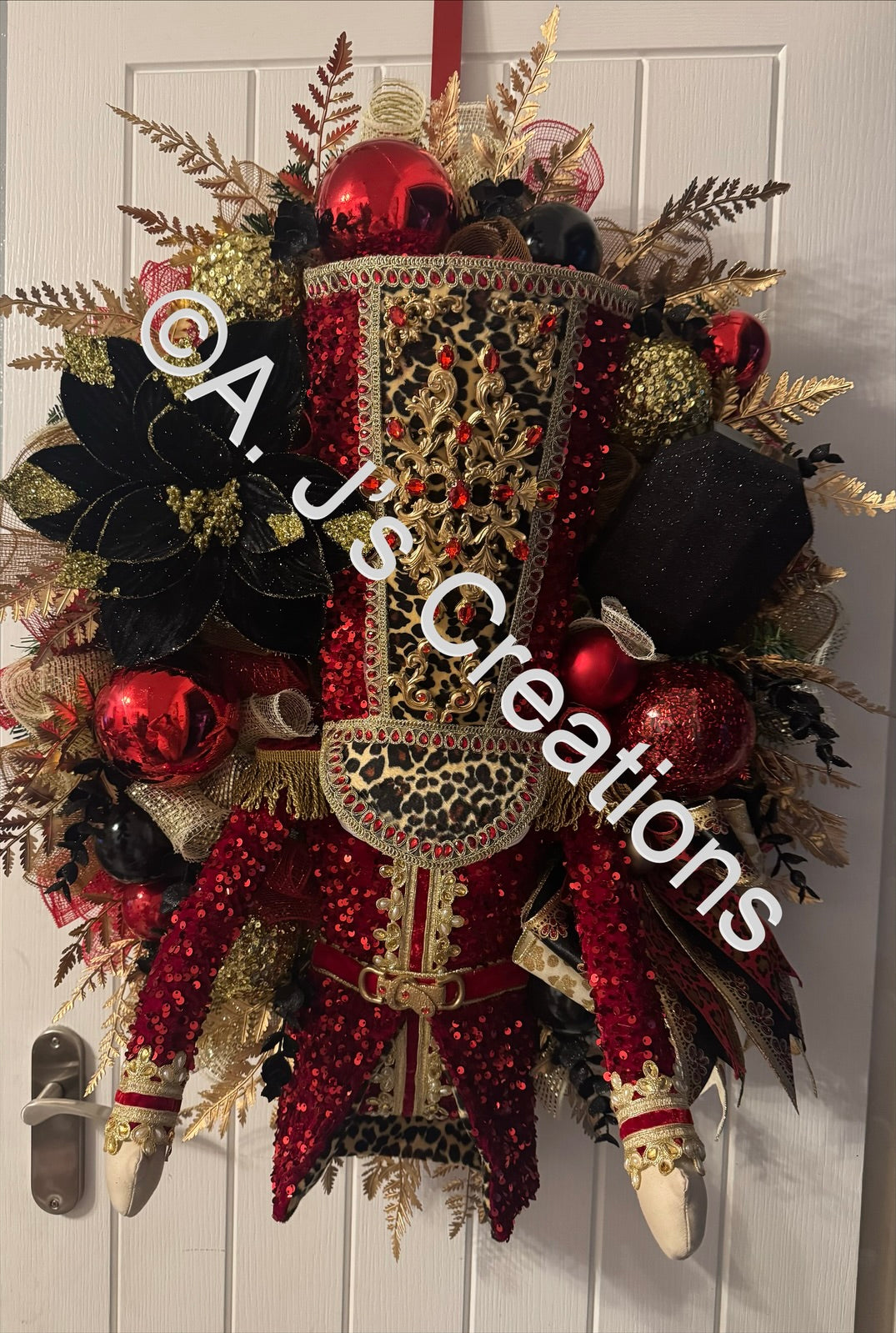 XL Deluxe Nutcracker Wreath