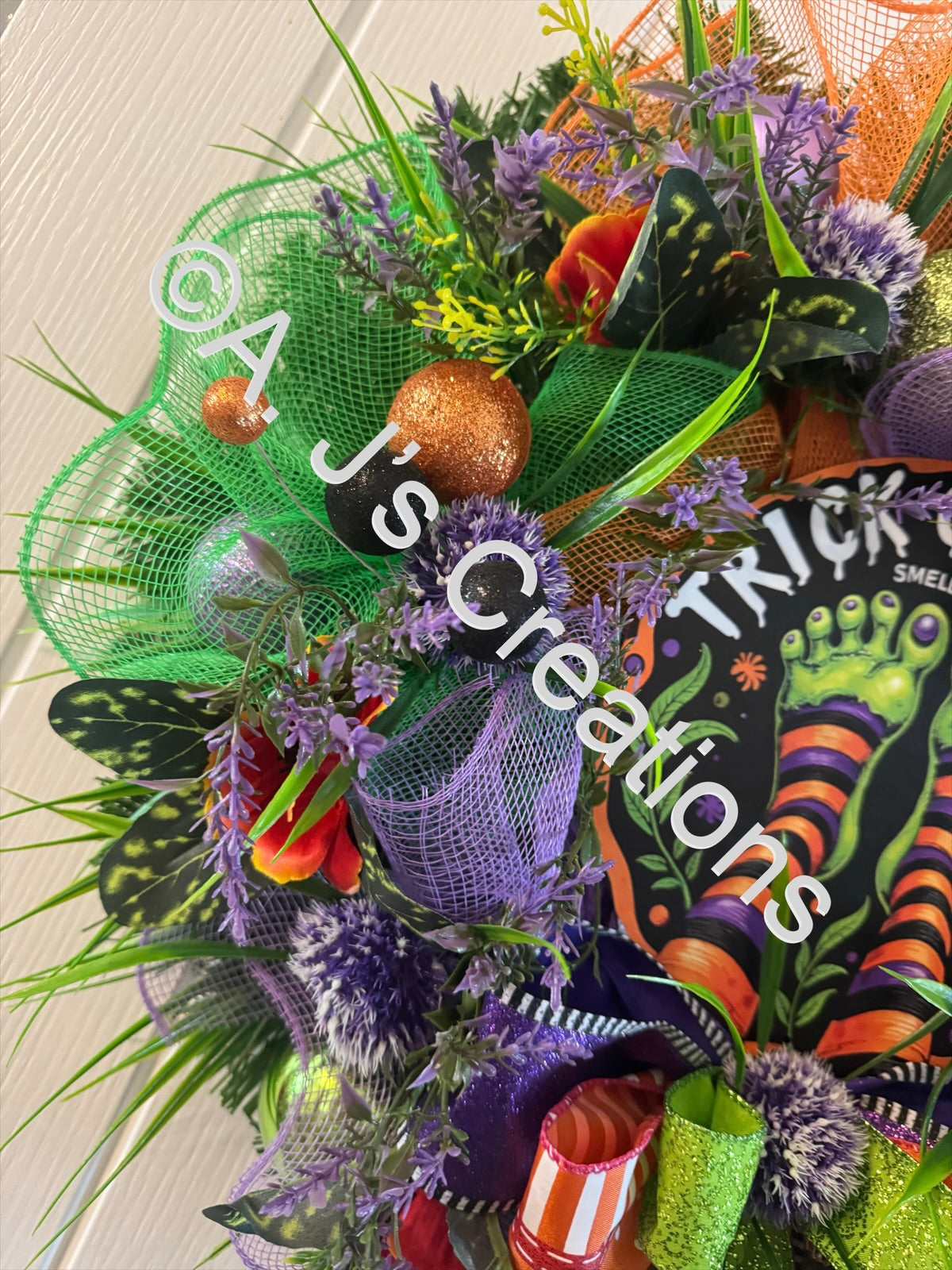 Trick or Treat Wreath