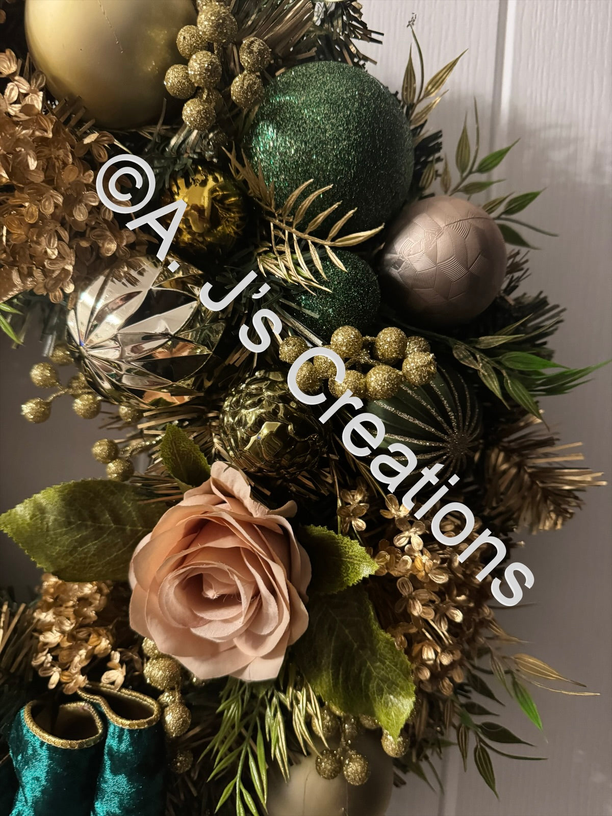 Green and Gold Wreath