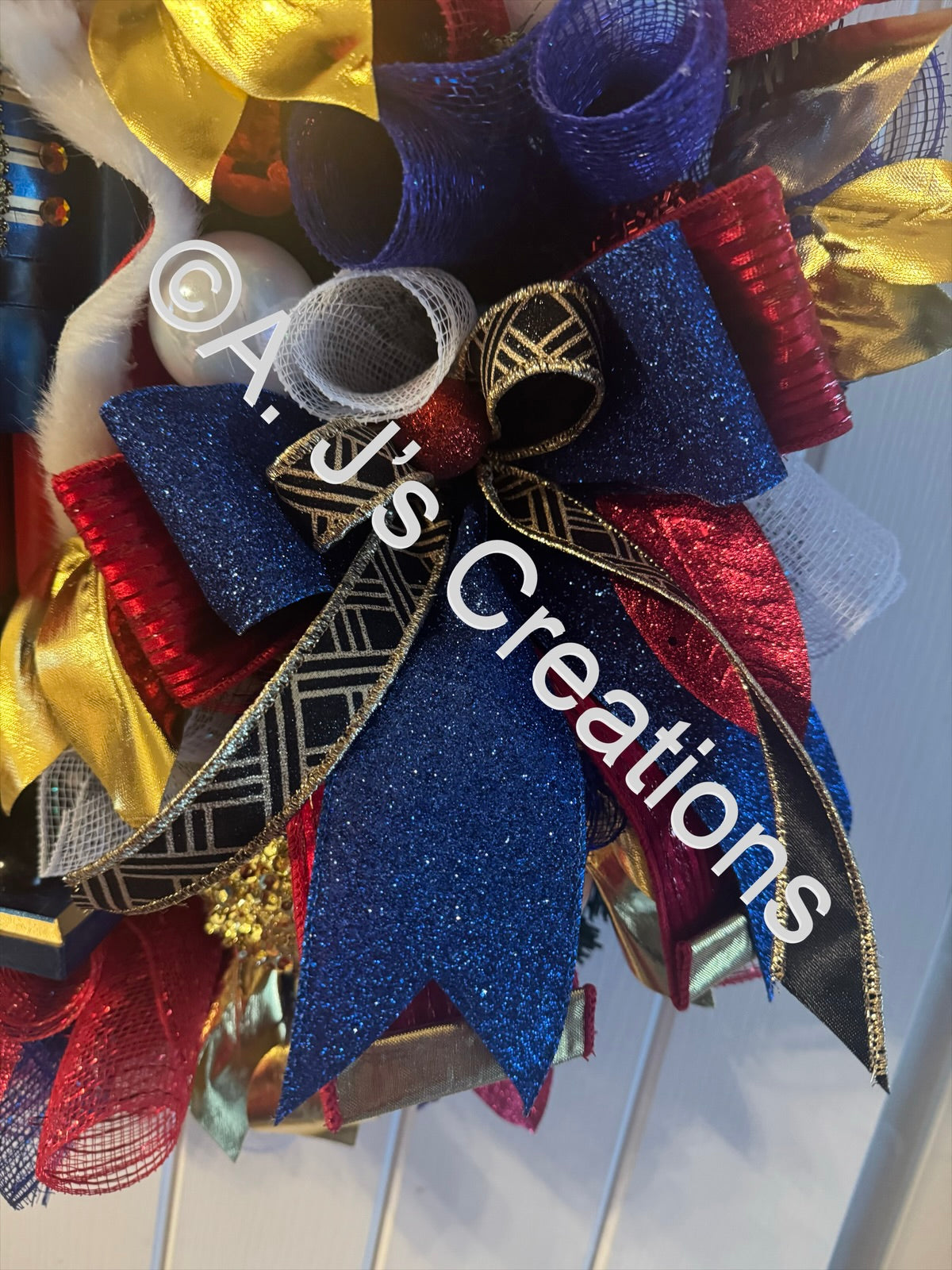 Regal Nutcracker Wreath