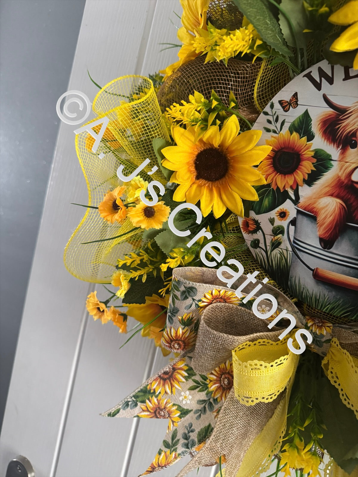 Sunflower Highland Cow Wreath