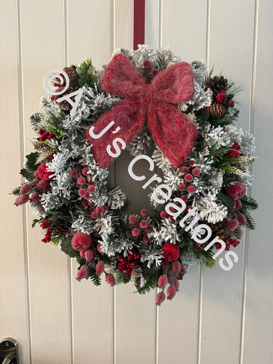 Traditional Wreath with Furry Bow