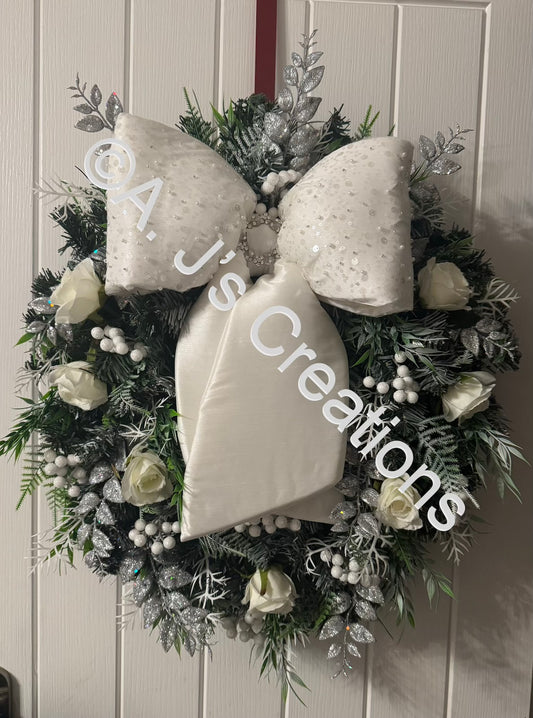 Winter White Big Bow Wreath