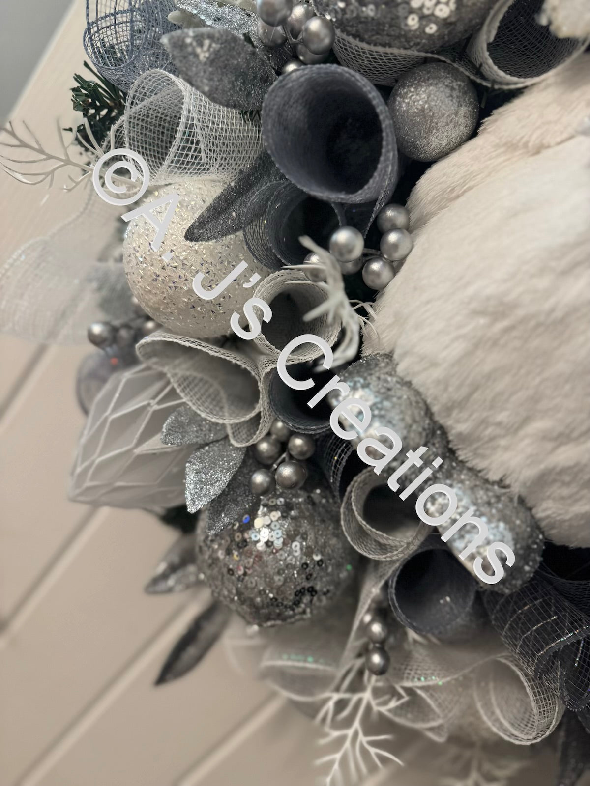 Penguin Wreath