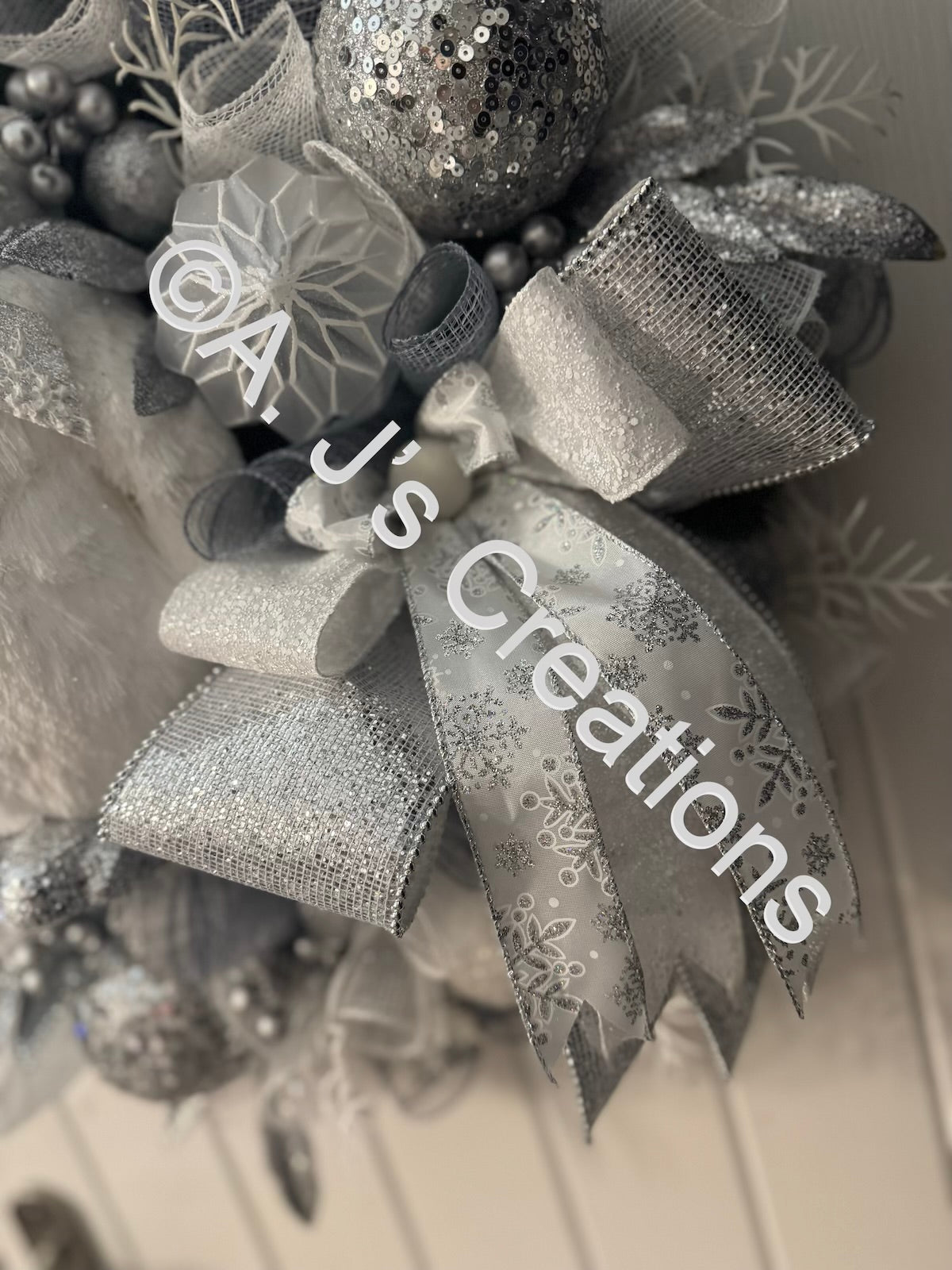 Penguin Wreath