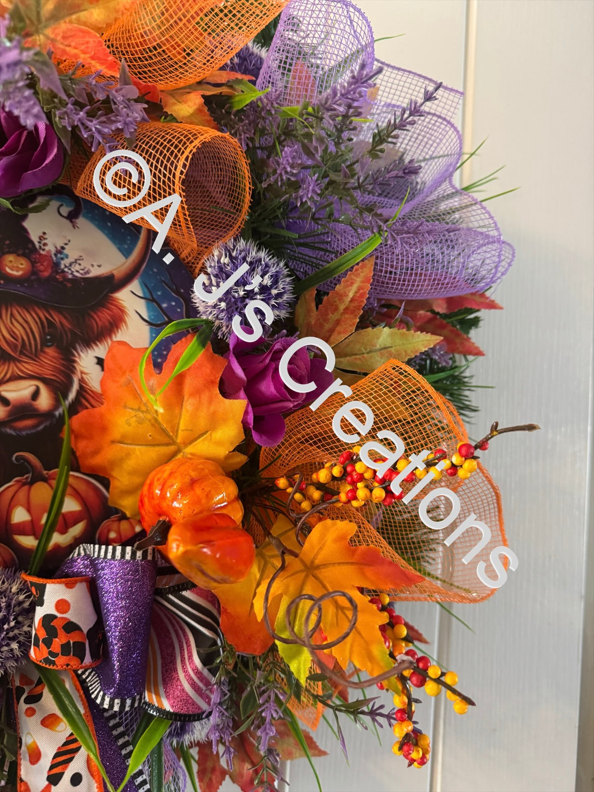 Highland Cow Halloween Wreath