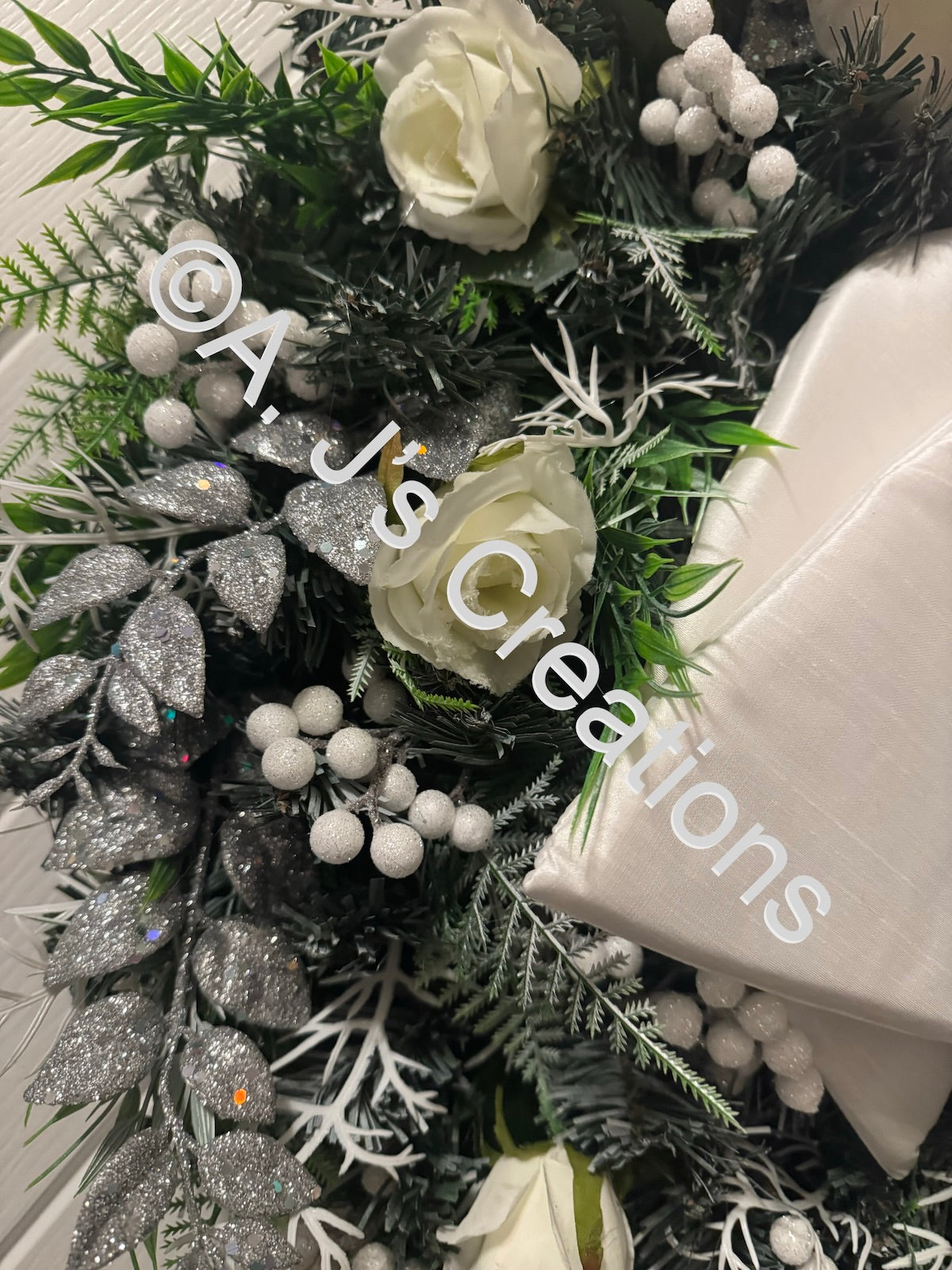Winter White Big Bow Wreath