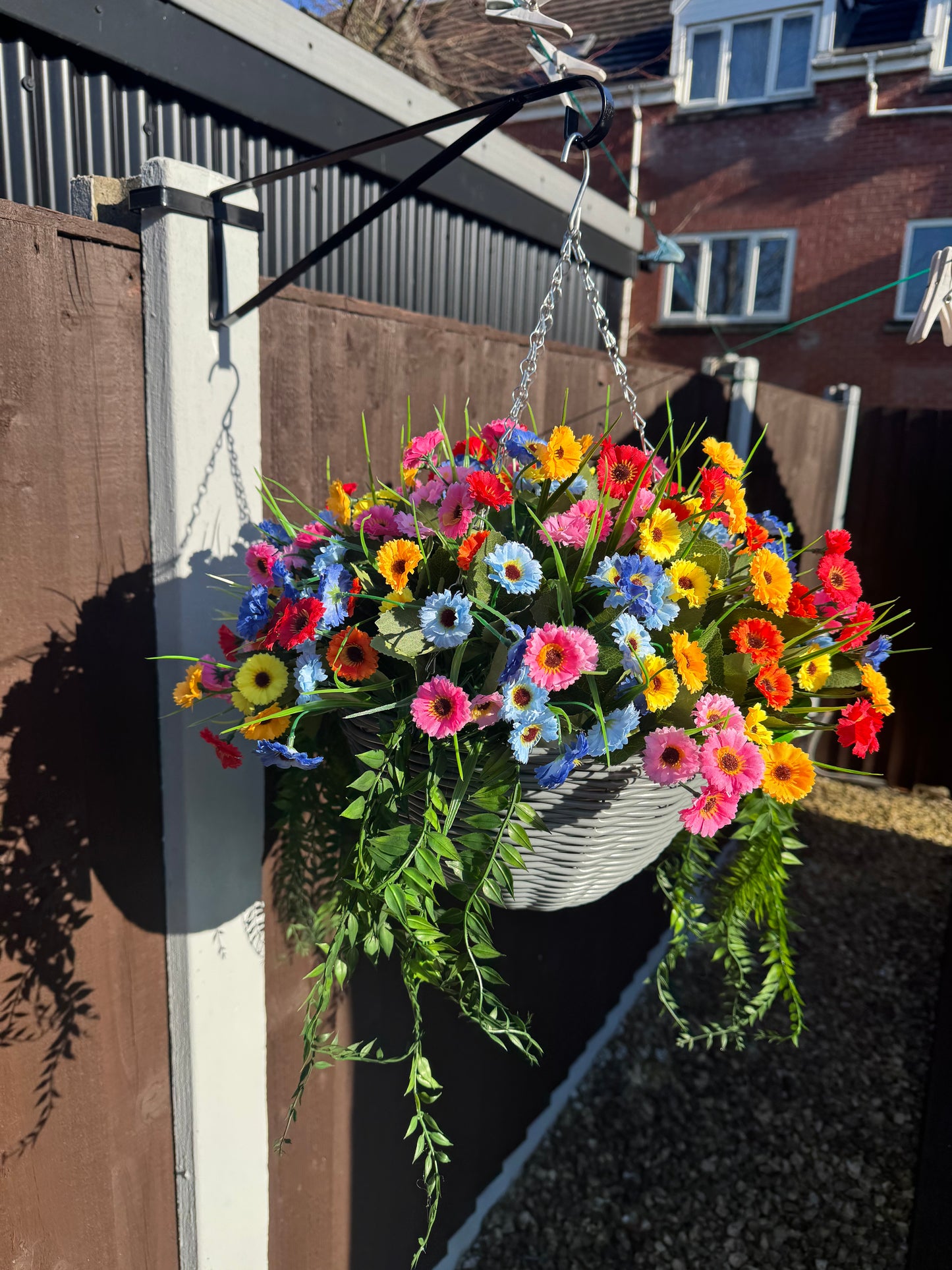 12” Deluxe Hanging Basket