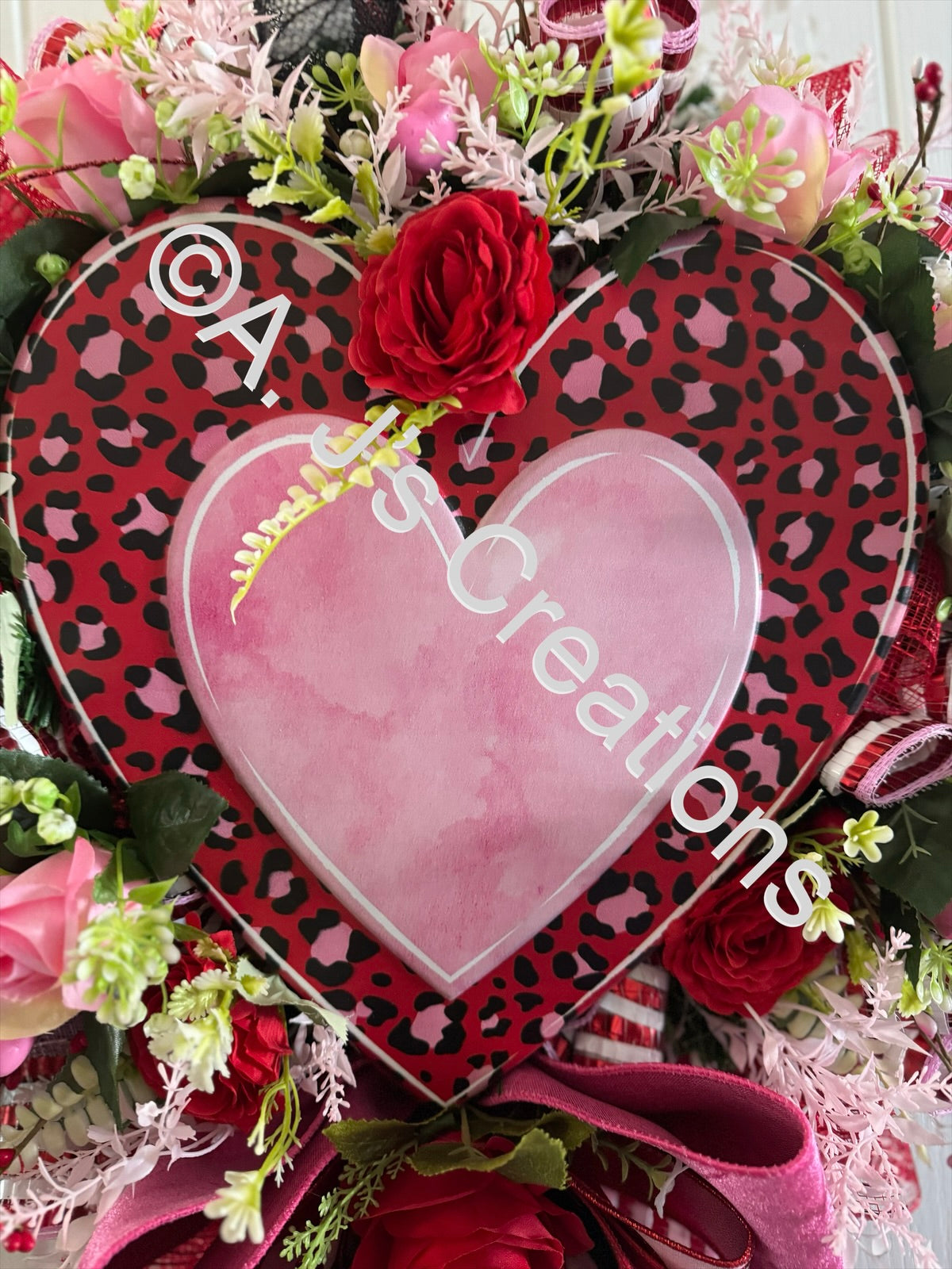 Leopard Print Heart Valentines Wreath