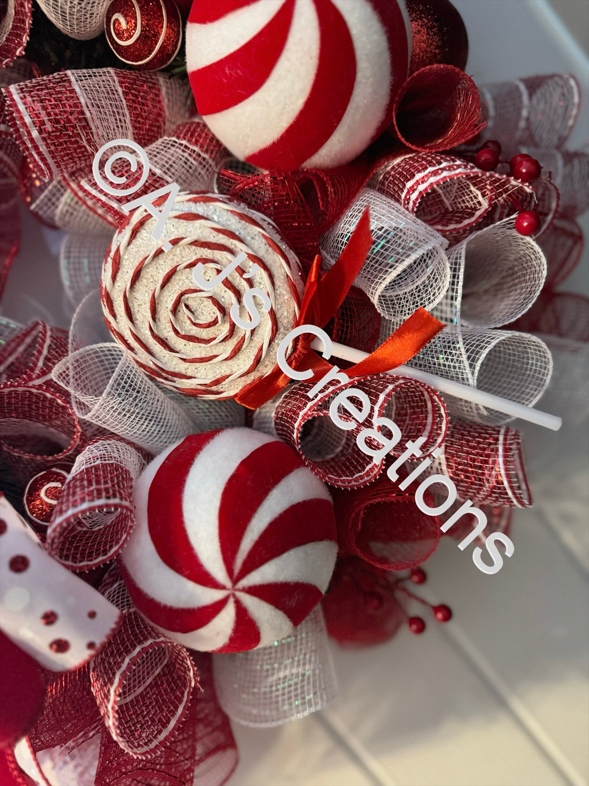 55cm Candy Cane Wreath