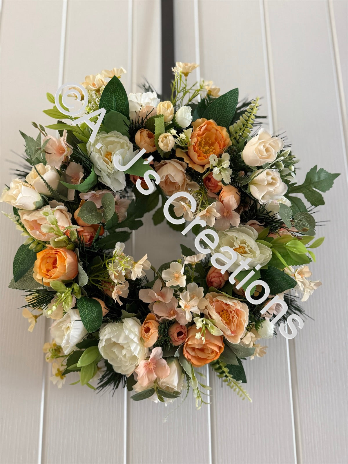 40cm Peaches n Cream Wreath