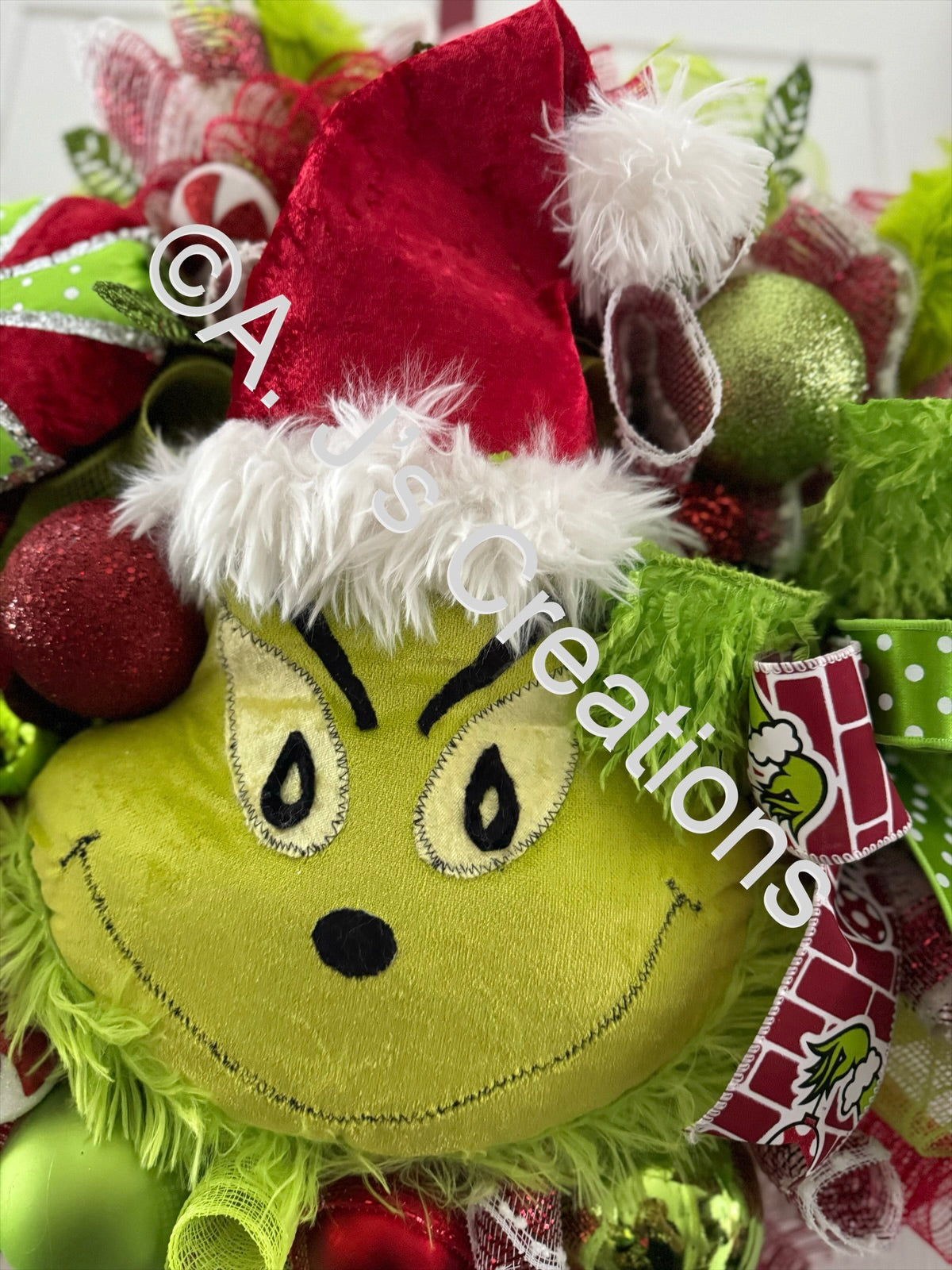 Green Monster 60cm Wreath