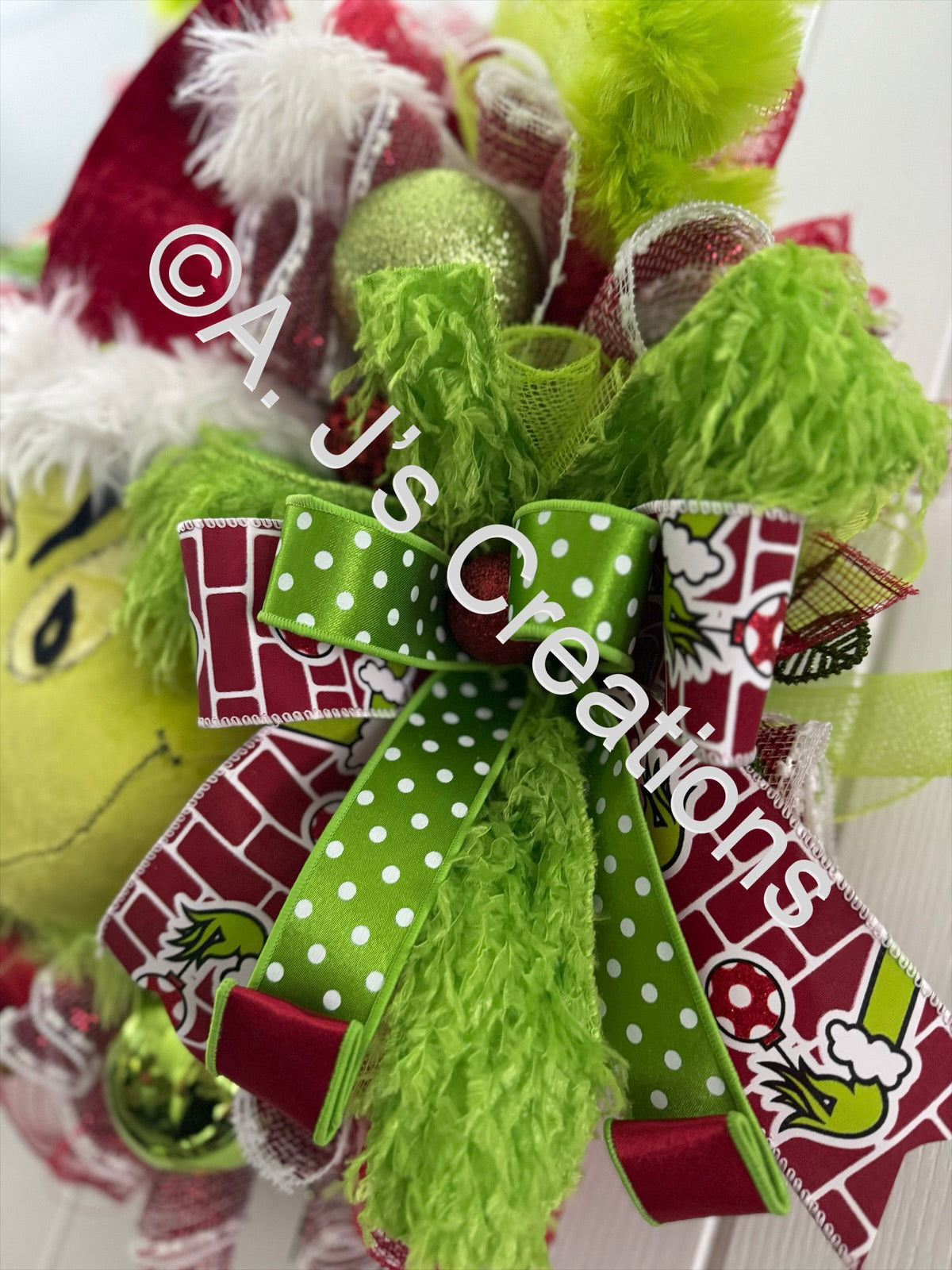 Green Monster 60cm Wreath