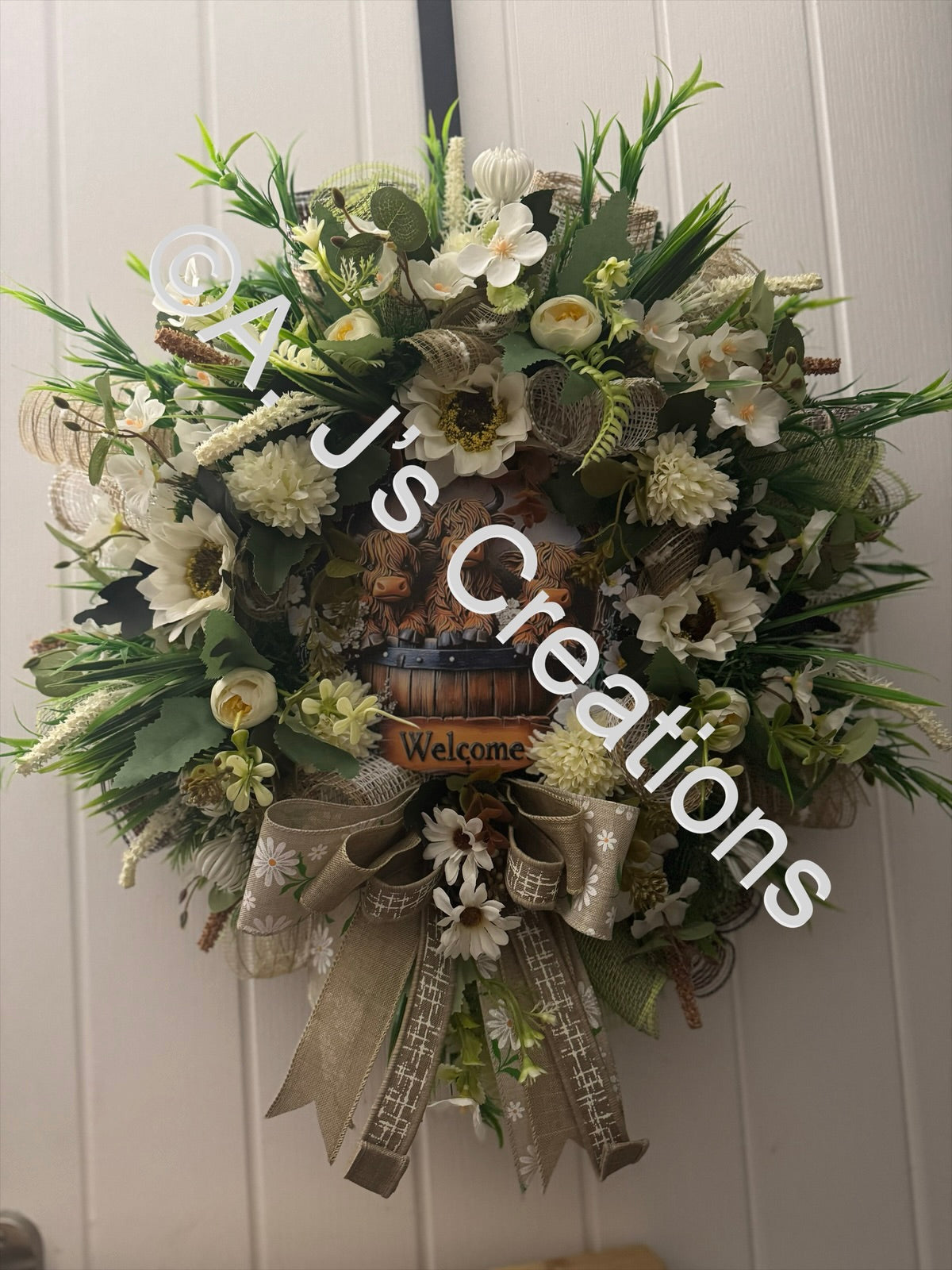 Highland Cow Welcome Wreath