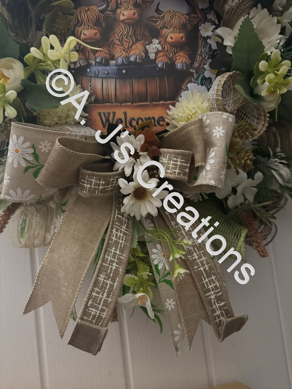 Highland Cow Welcome Wreath