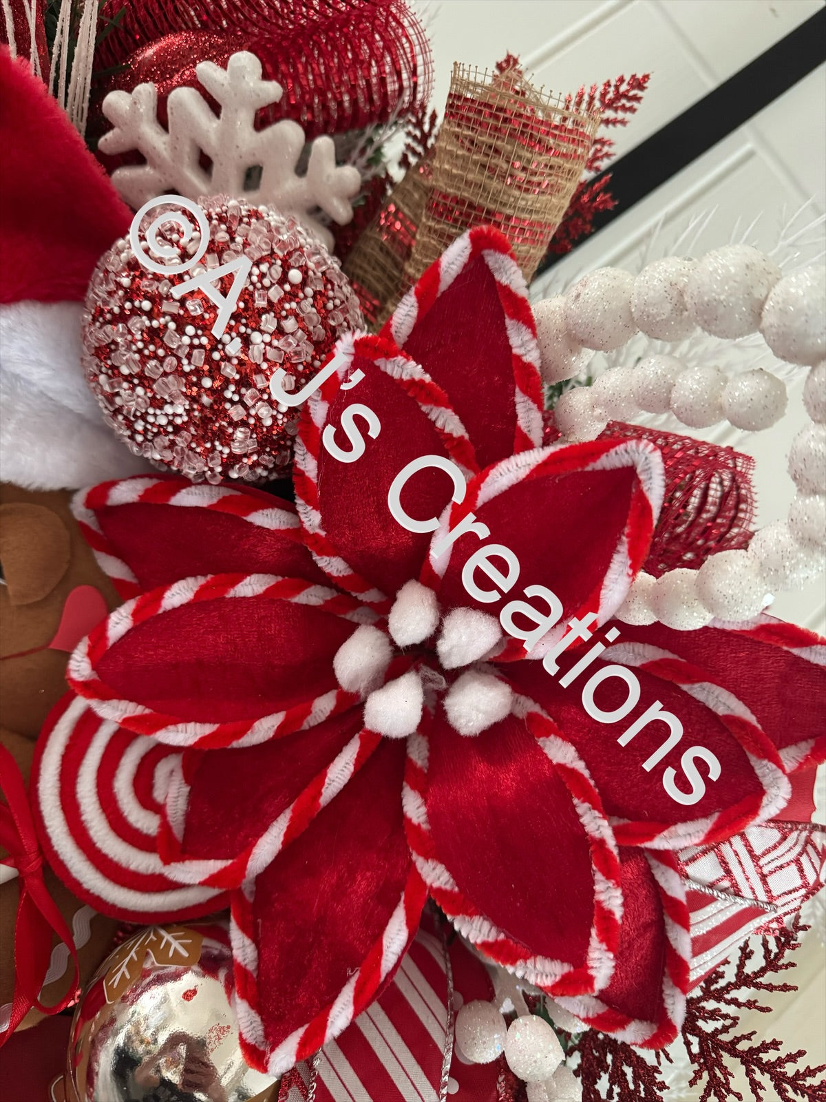 Red & White Dopey Eyed Gingerbread Wreath