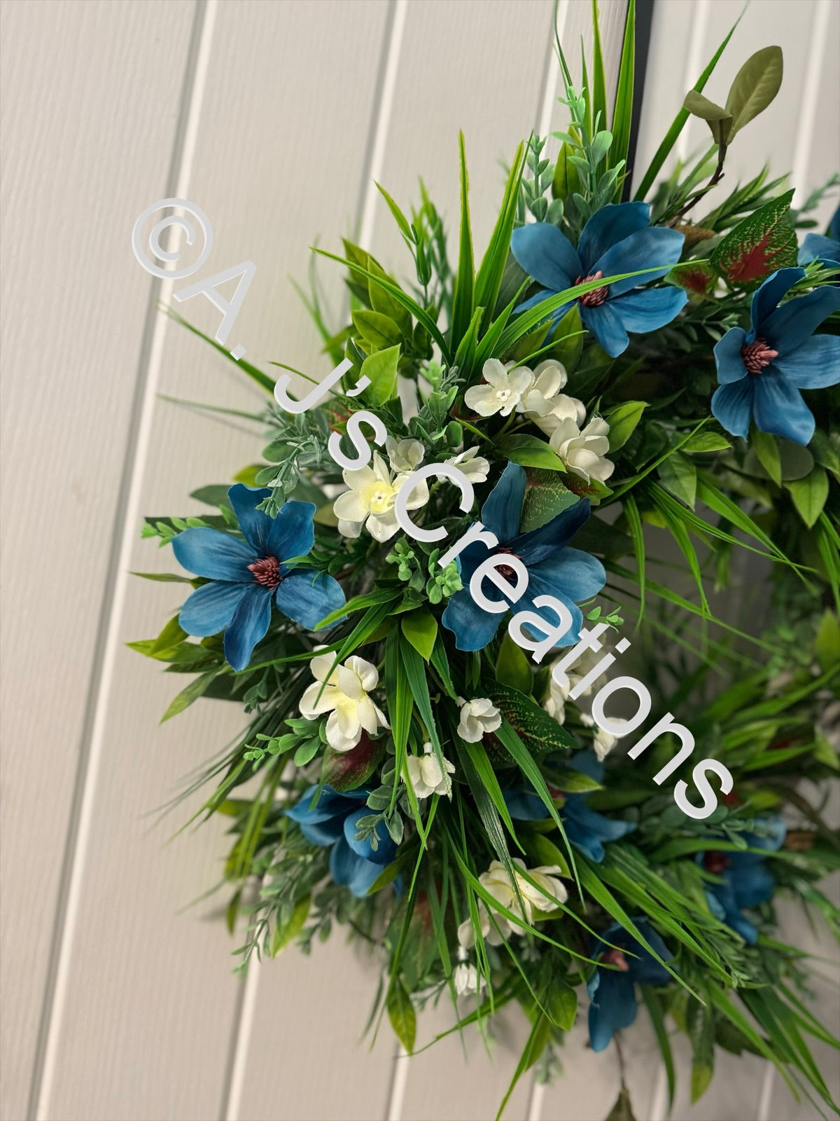 Wicker Rattan Wreath in Teal