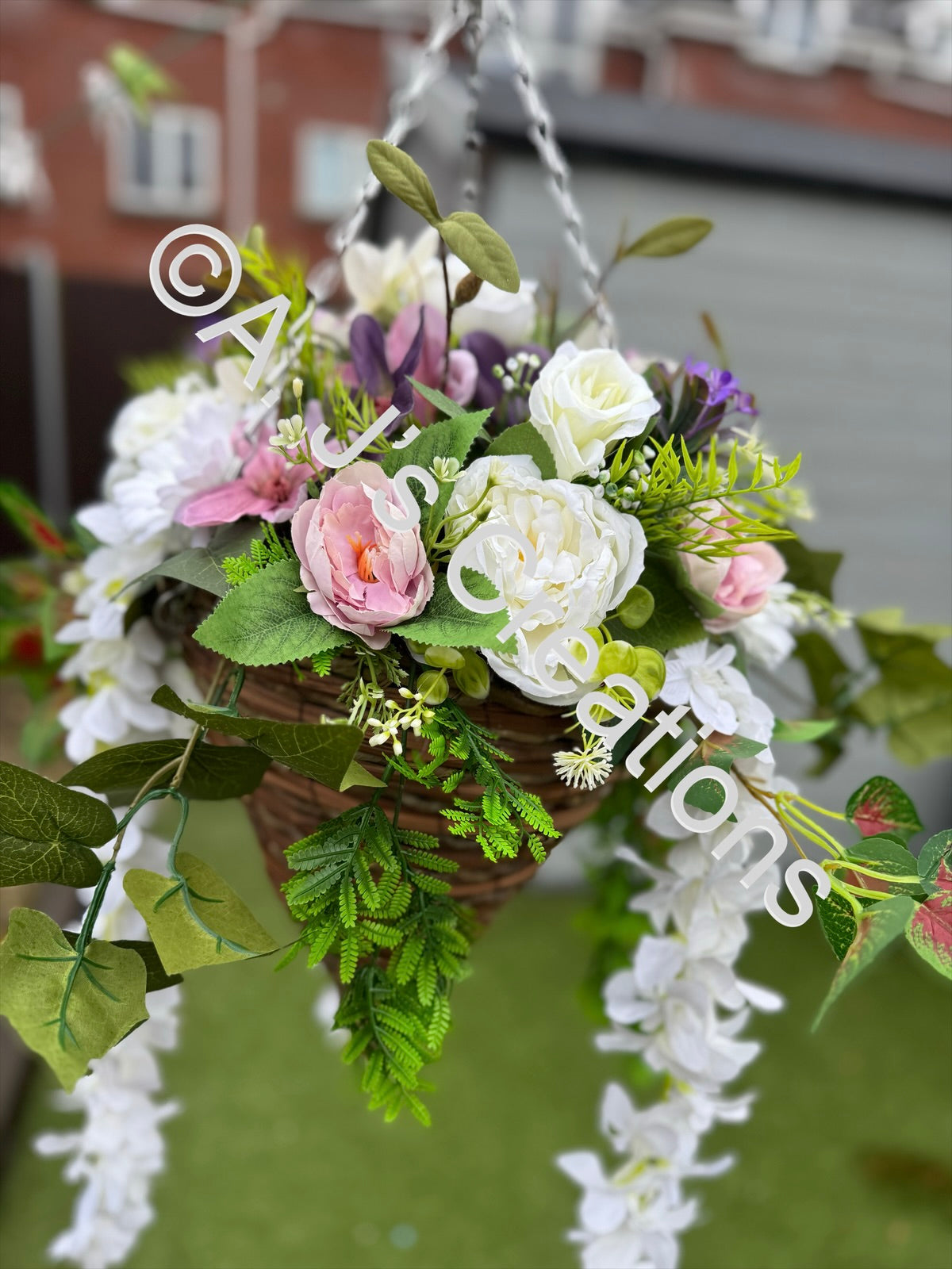 12” Deluxe Cone Basket with Magnolias