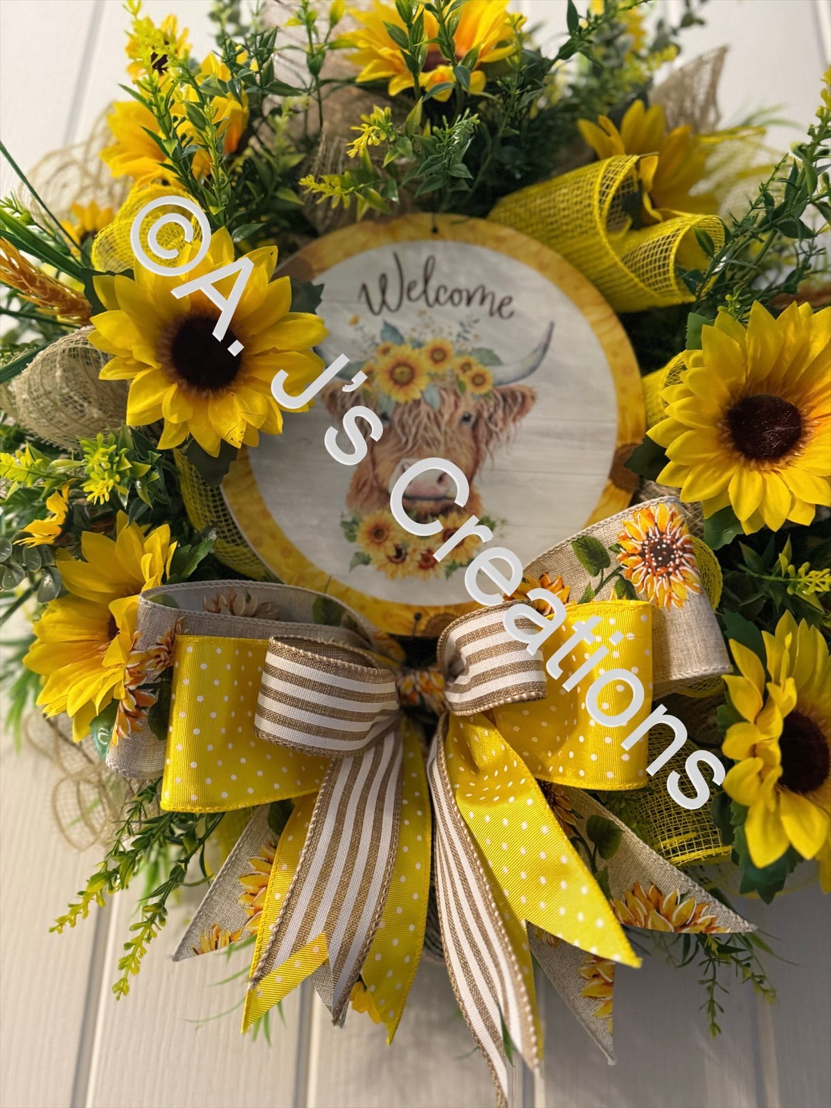 Sunflower Highland Cow Wreath