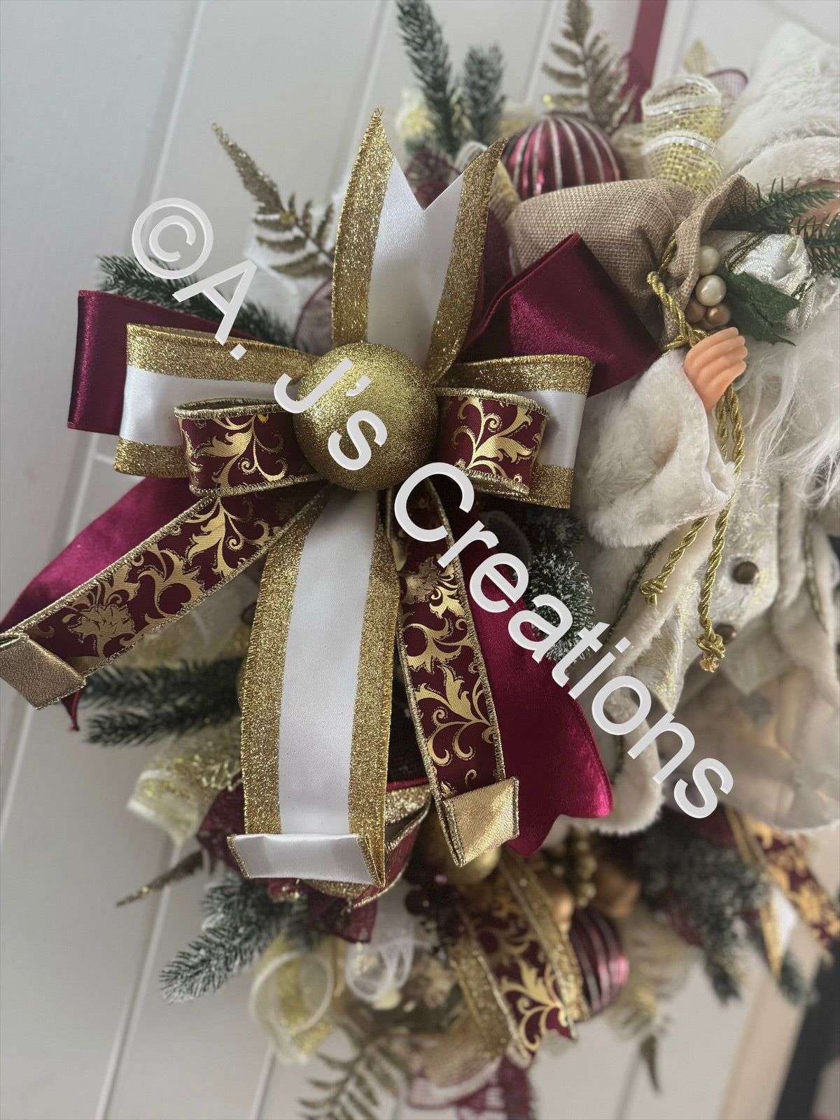 Deluxe Santa