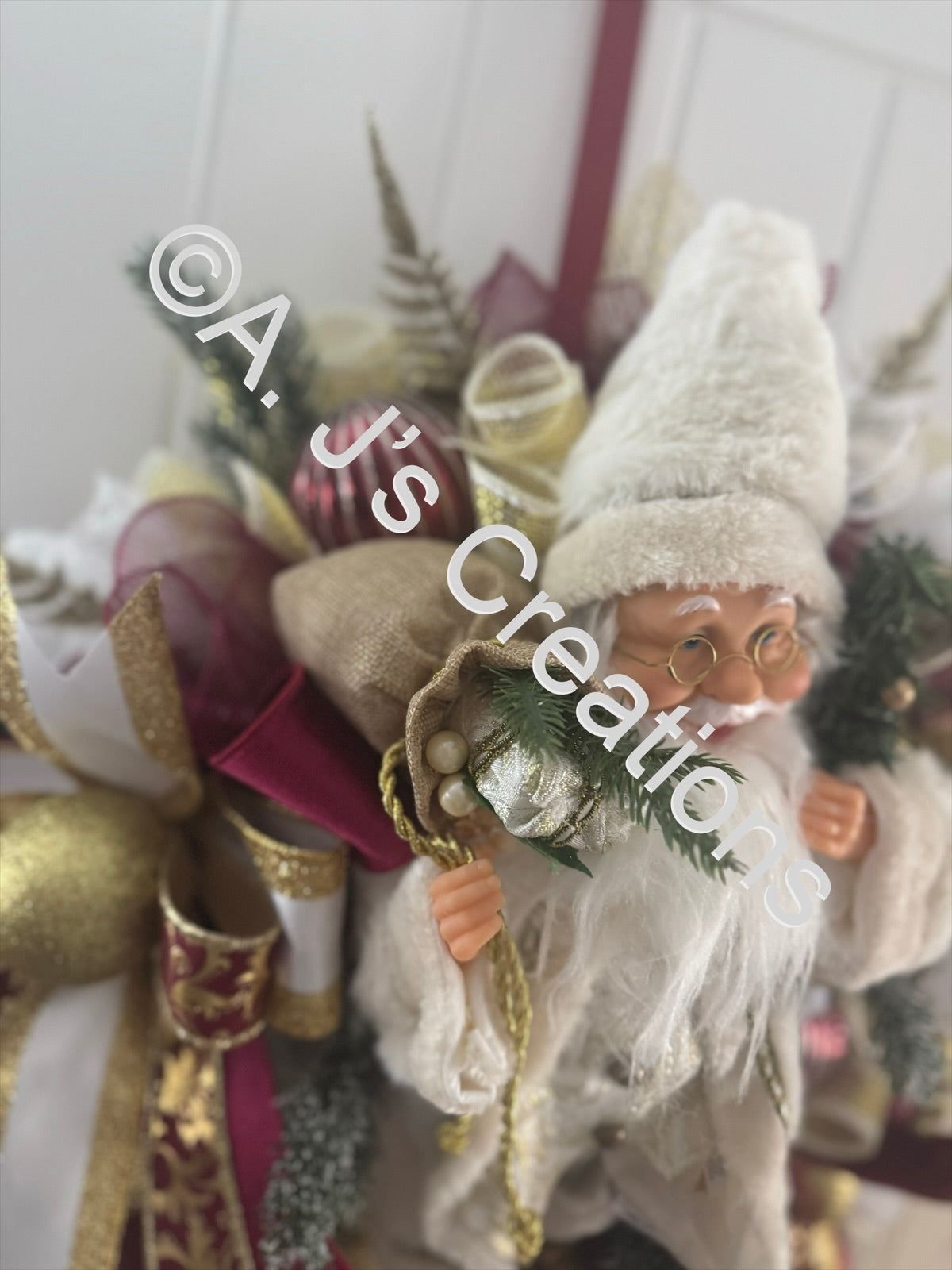 Deluxe Santa
