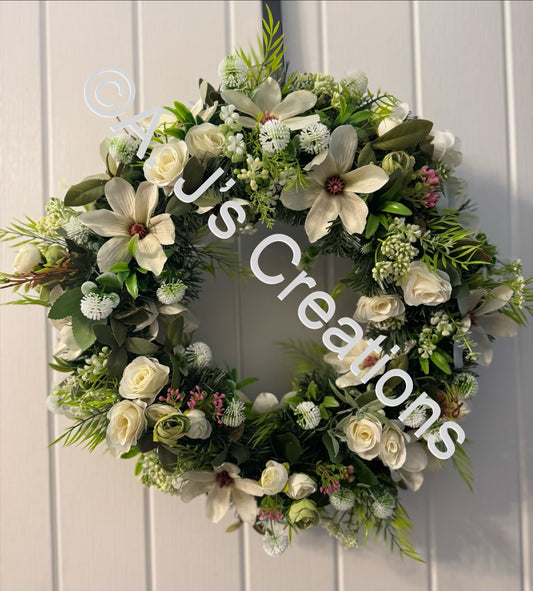 50cm Magnolia Wreath in Ivory