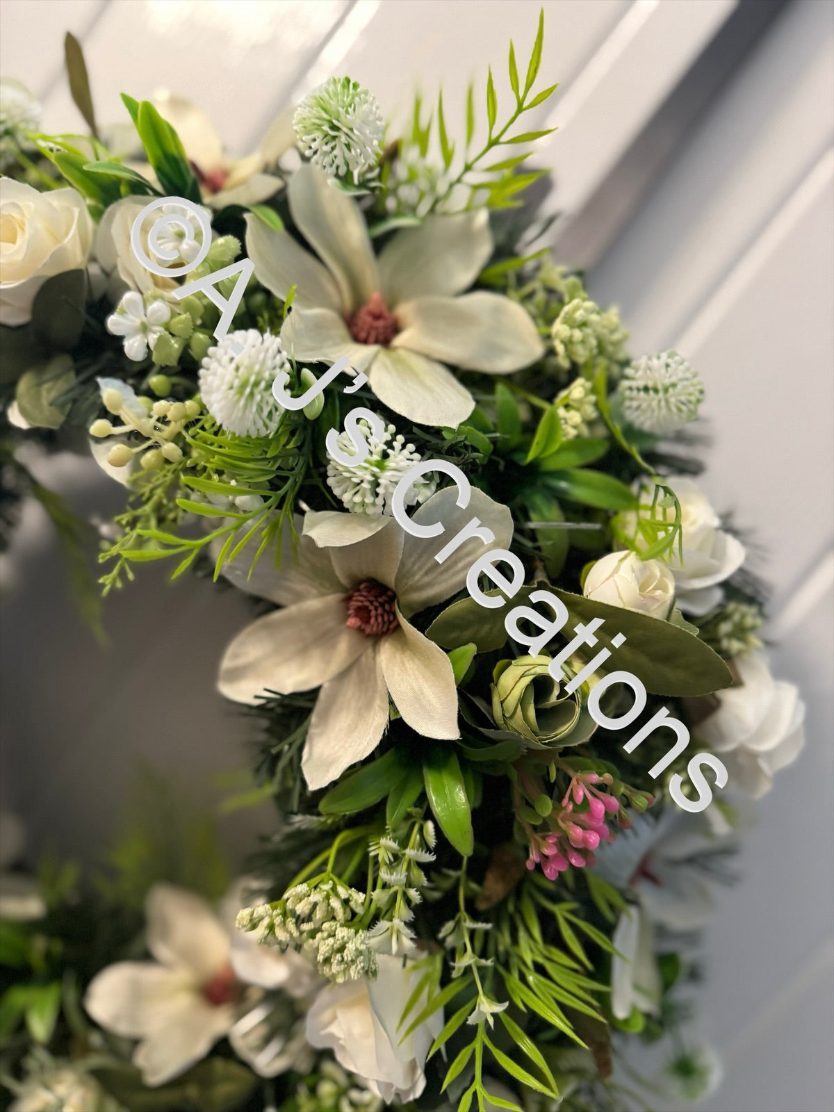 50cm Magnolia Wreath in Ivory