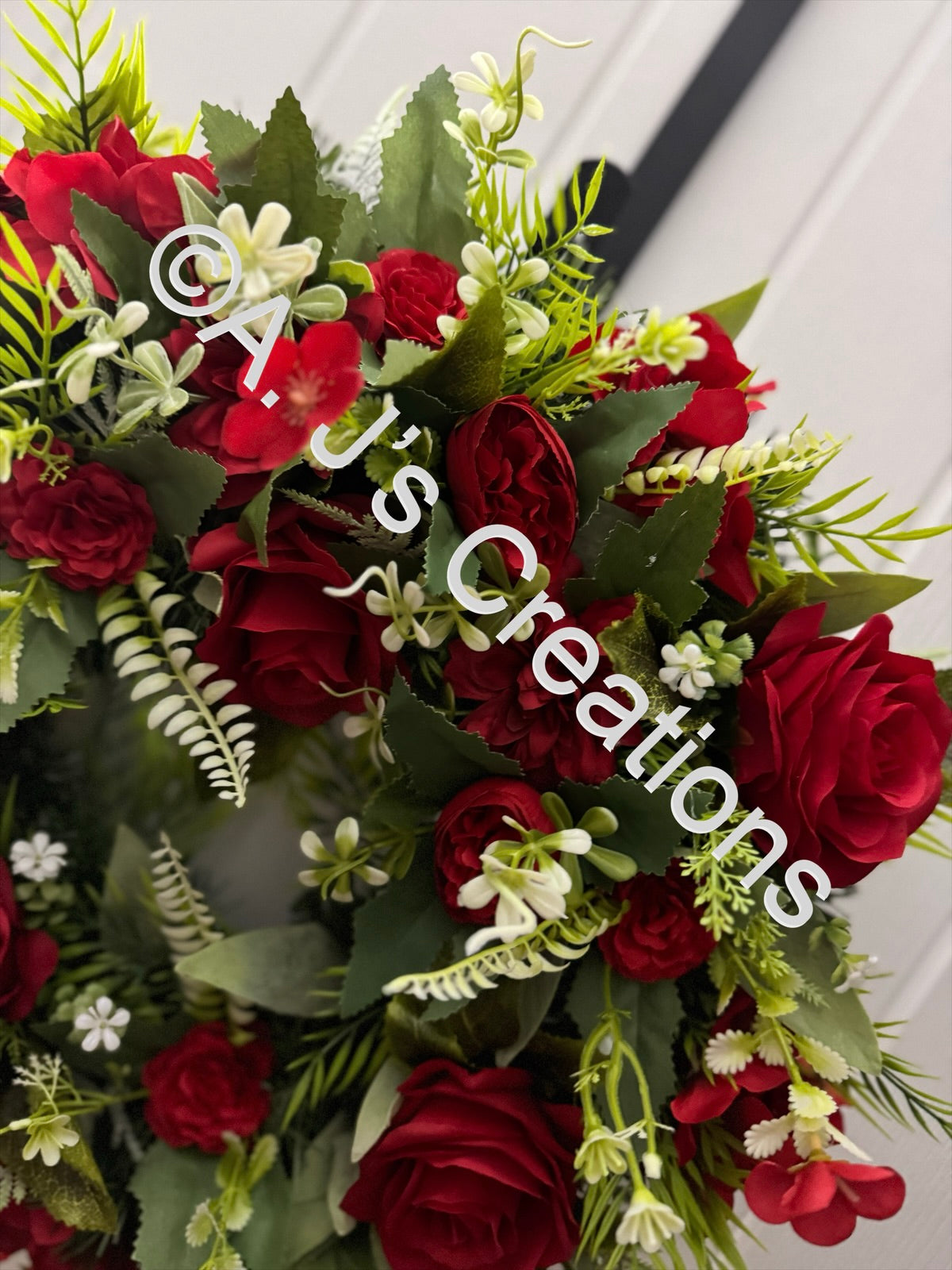 Winter Wreath in Red