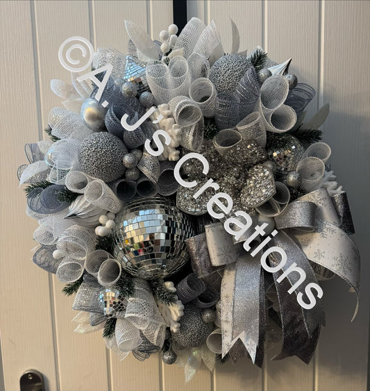 Glitterball Wreath