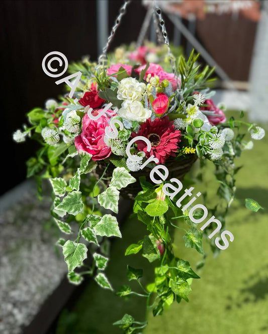 12” Deluxe Hanging Basket