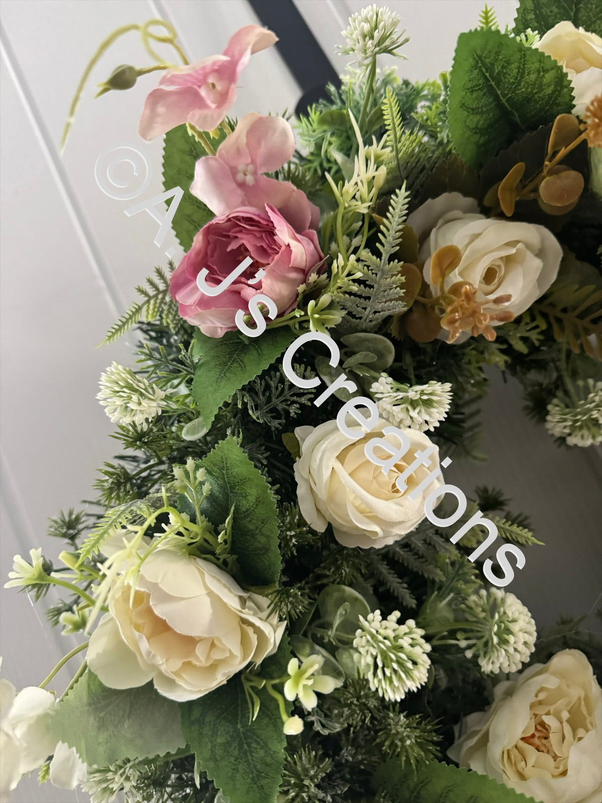 Winter Wreath in Ivory with a touch of Pink